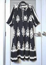 3/4 black/ cream print ruffle maxi long dress XL & anthropologie jewelry
