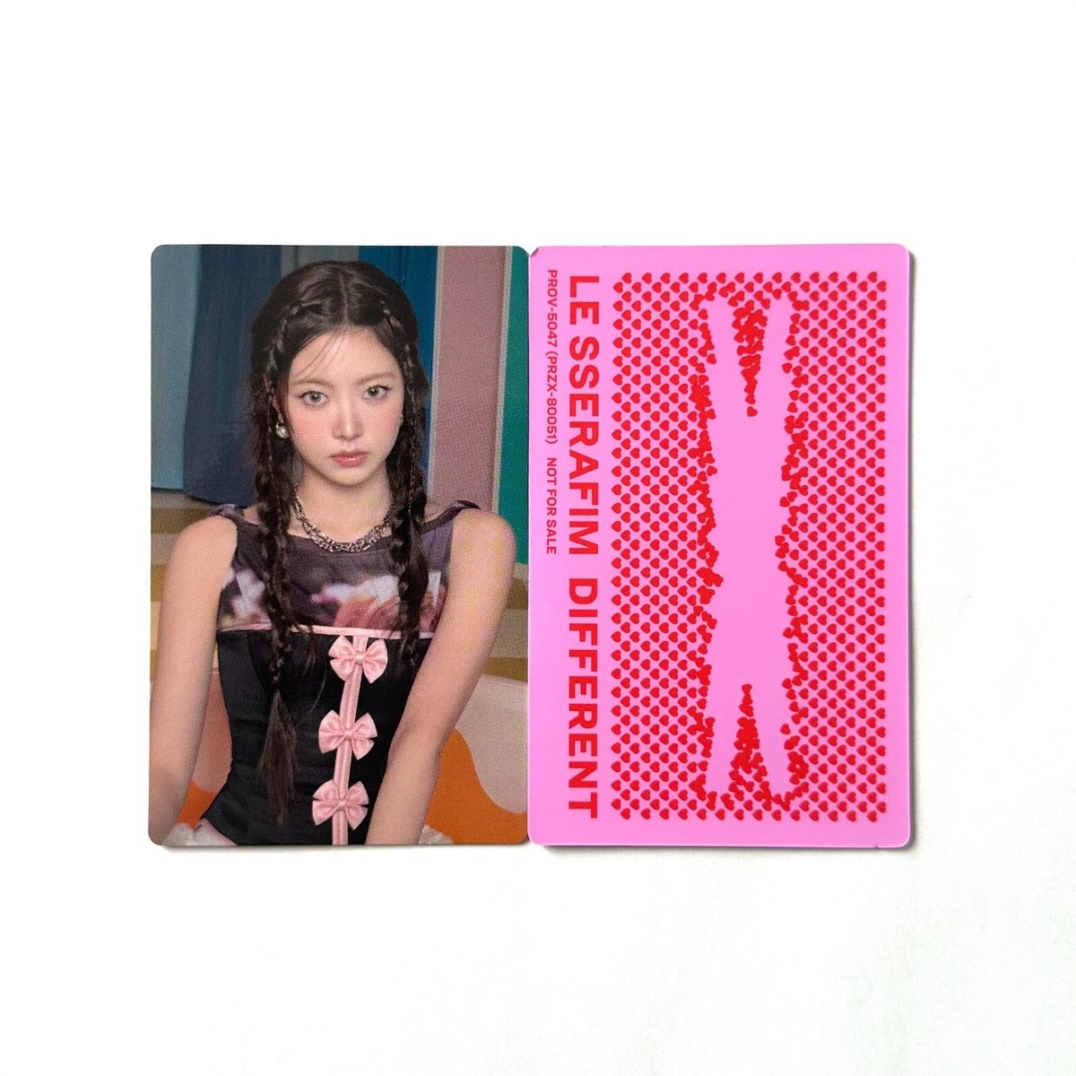 LE SSERAFIM DIFFERENT ポップアップ PHOTO CARD LE SSERAFIM DIFFERENT JAPAN OFFICIAL PHOTOCARD STANDARD