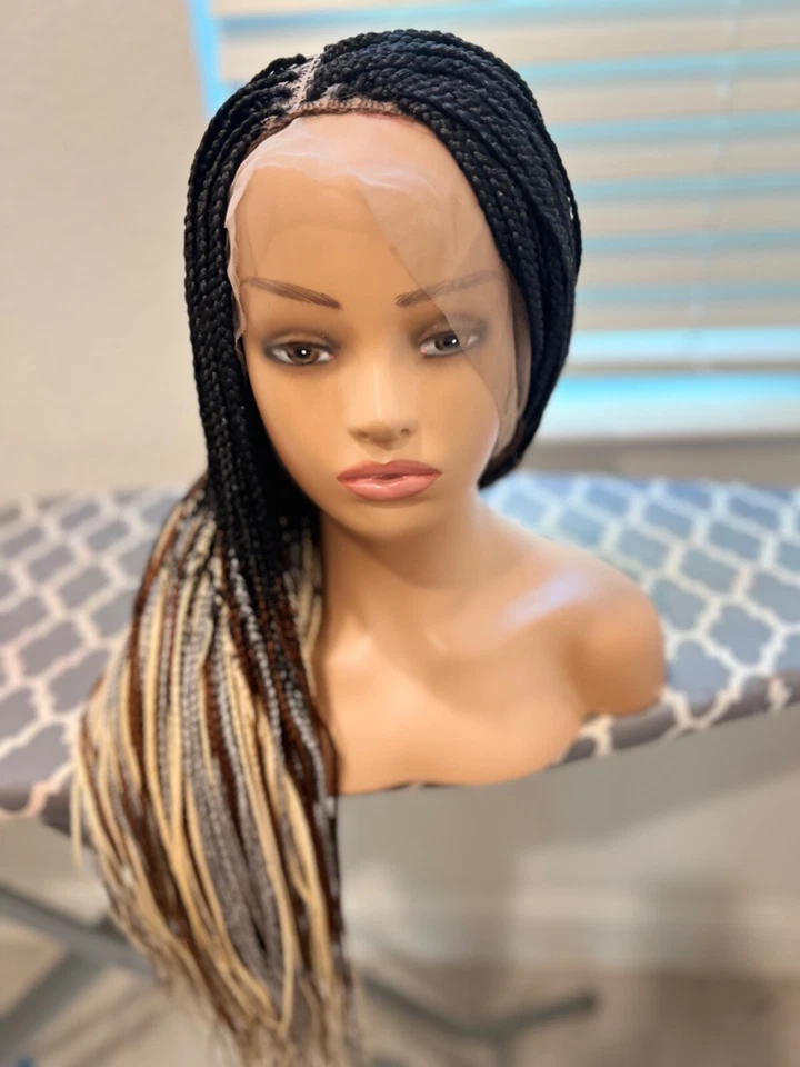 Braided wig: beautiful Handmade 4 colored box braids.. Made on a full lace wig. - Image 4 of 4