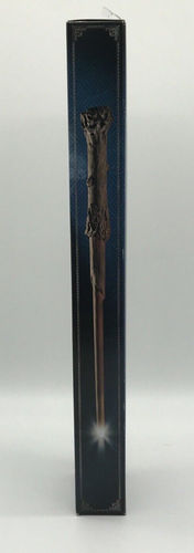 Harry Potter’s Light Up Wand with Illuminating Tip The Noble Collection New - Picture 2 of 5