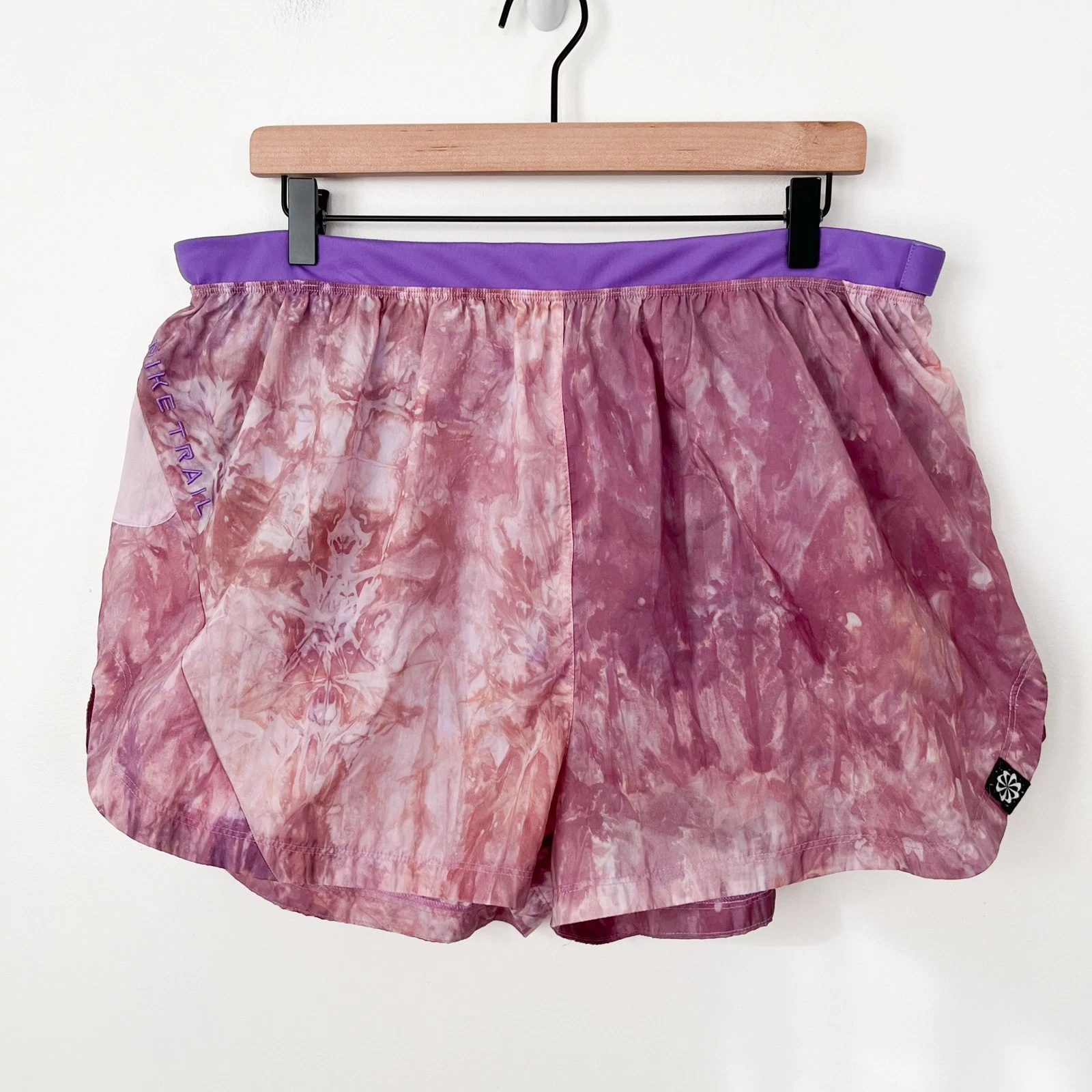 Nike Womens Dri-FIT Repel Mid Rise 3" Trail Running Shorts Purple Tie Dye XL