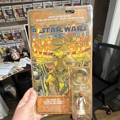 Star Wars Galaxy's Edge Limited Edition of 5500 Figure & Coin Set Lot