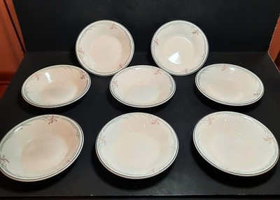 Eight - Vintage Royal Doulton CARNATION England Made 5  Bowls