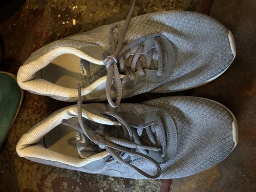 Nike Gray Swoosh Women's Size 8.5 Shoes Sneakers