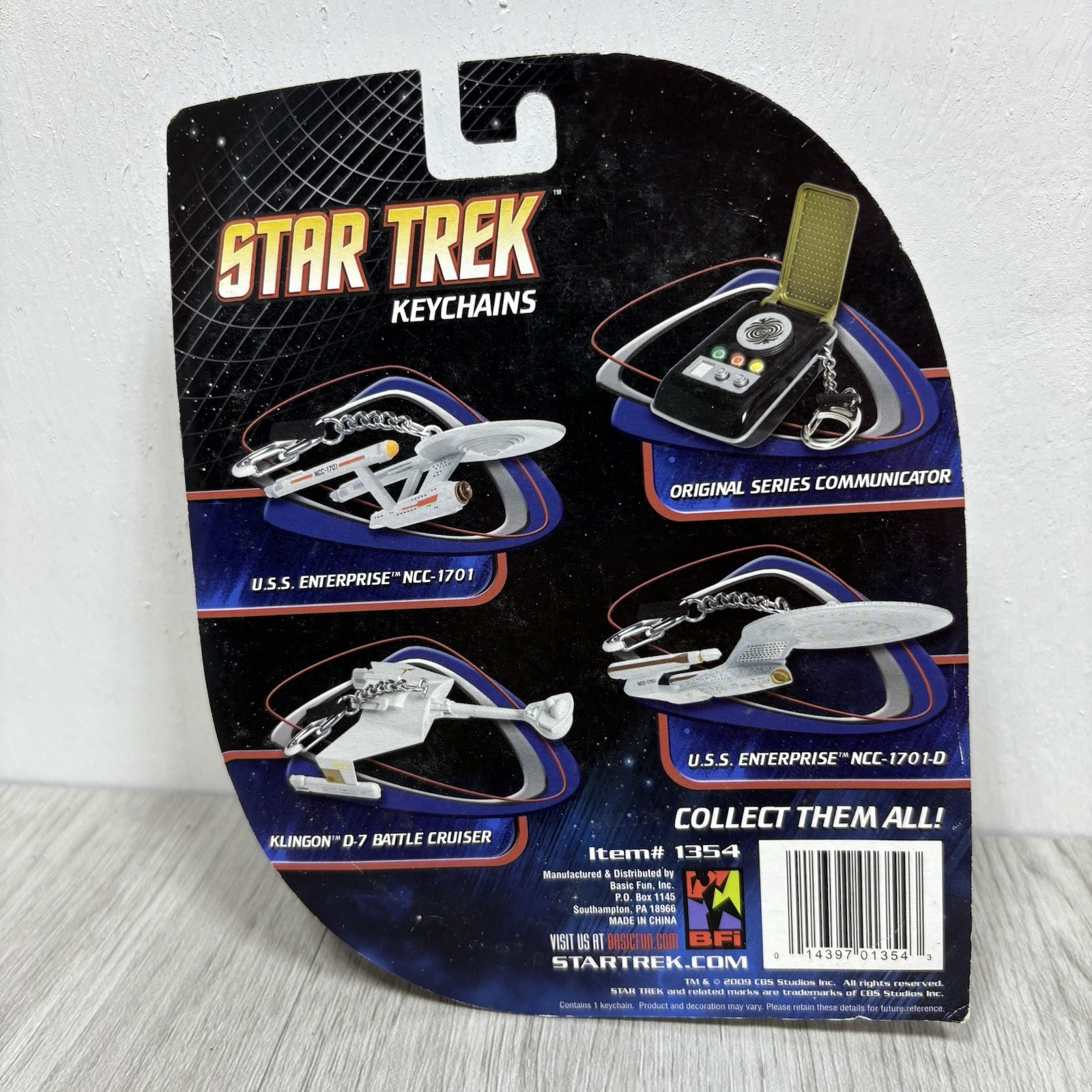 Star Trek Keychain - Klingon D7 Battle Cruiser - NEW