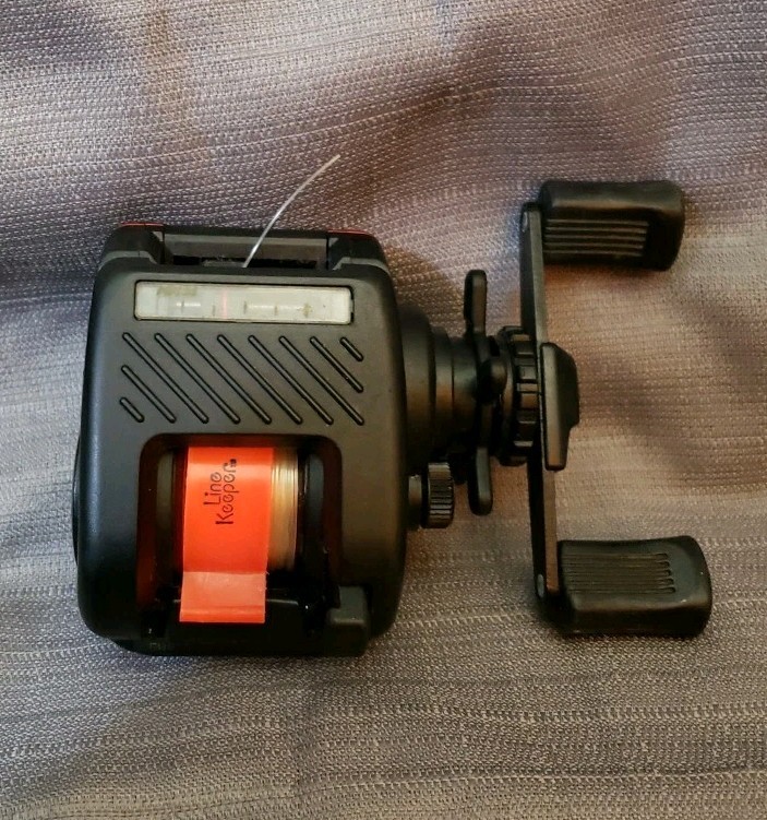 Vintage Penn 2000 Graphite Speed Shifter Baitcasting Fishing
