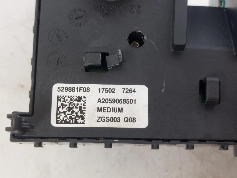 A2059068501 SCATOLA FUSIBILI MERCEDES-BENZ CLASSE C CABRIO (W205) 250d 2.2 D 16V - Immagine 3 di 3