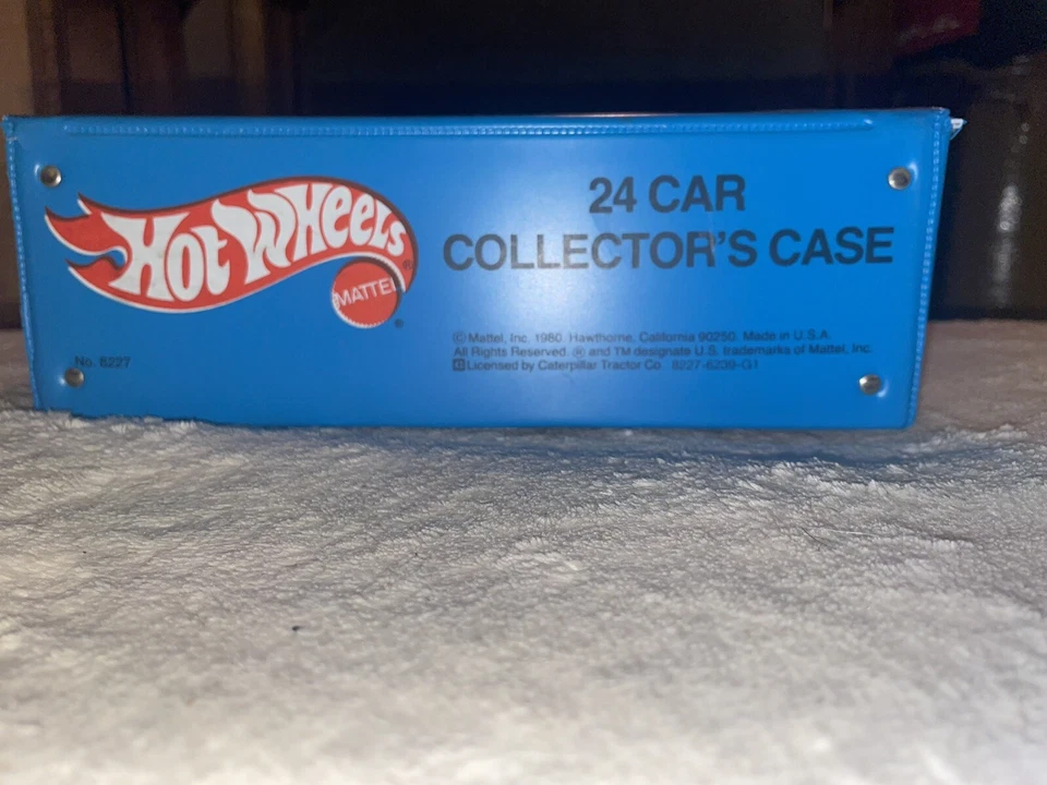 Vintage 1980 Hot Wheels™ Mattel™ 24 Car Collector's Case w/ 24 Cars Bundle - Image 3 of 4