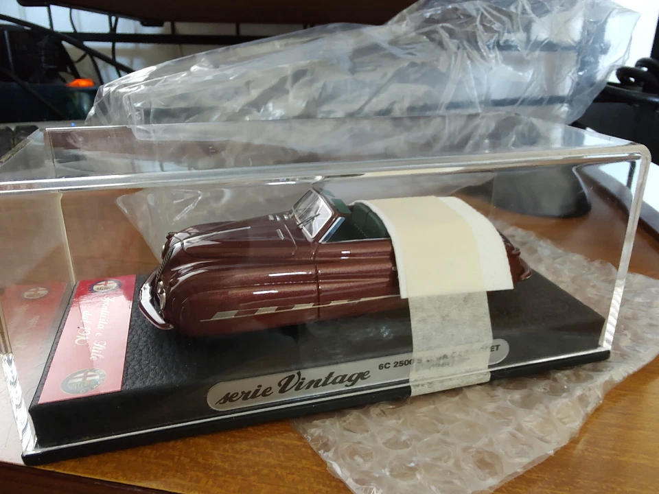 BBR ARV01 ALFA ROMEO 6C 2500 GHIA CABRIOLET 1948 - Immagine 4 di 4