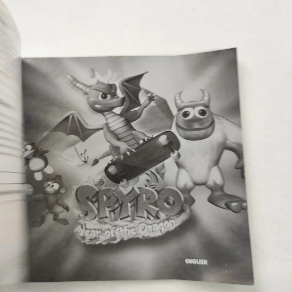 Spyro Year of the Dragon PlayStation 1 Game Manual Only ! PS1 Good Condition - Image 2 of 4