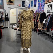 Vintage 1970s Multi-color Paisley Prairie Maxi dress