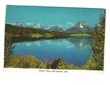 Grand Tetons and Jackson Lake North of Jackson Wyoming Postcard Unposted 4x6