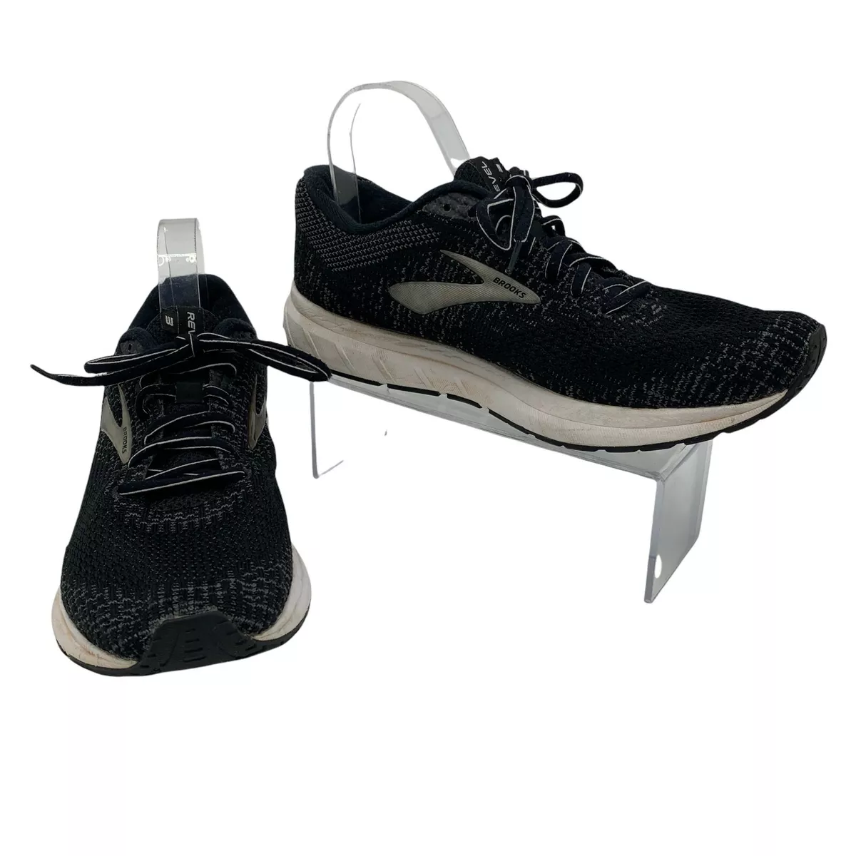 Brooks size deals 11