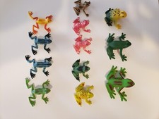 Lot of 12 Tropical Frogs Miniature Animal Figures