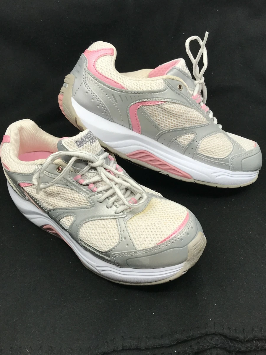 Danskin Now Women's Toning NatureTex 70 Walking Shoe White/Gray/Pink 8.5M  [S6]