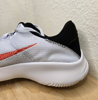 NIKE FLEX EXPERIENCE RUN 11 Football Grey/Bright Crimson Men's