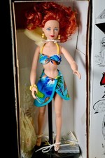 Effanbee Brenda Starr Reporter  Tropical Para...