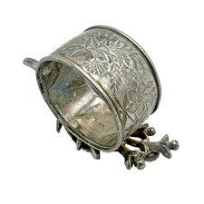 Victorian Rogers Meridan Figural Leafy Flower Napkin Ring Holder Etched