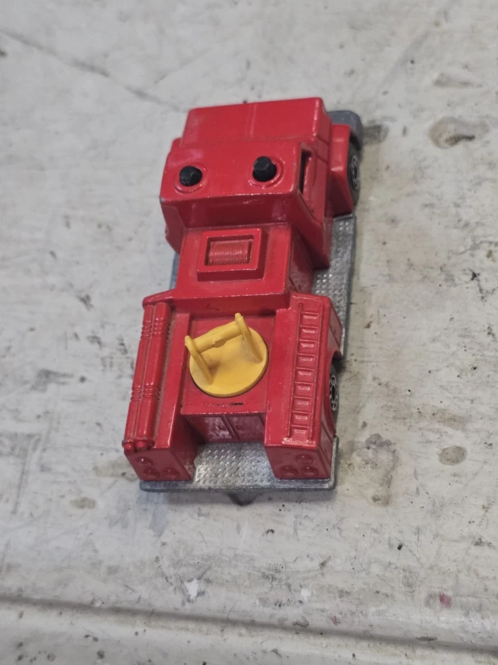 VTG 1977 Lesney Matchbox Superfast No 13 Snorkel Fire Engine Truck  England - Image 4 of 4