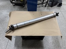 2003-2004 Ford Mustang Svt Cobra Driveshaft 40k Miles - Oem 2003-2004 Ford Mustang Svt Cobra Driveshaft 40k Miles - Oem