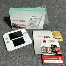 Nintendo 2DS: White / Sea Green Console CIB Complete W/ Box - Great Condition