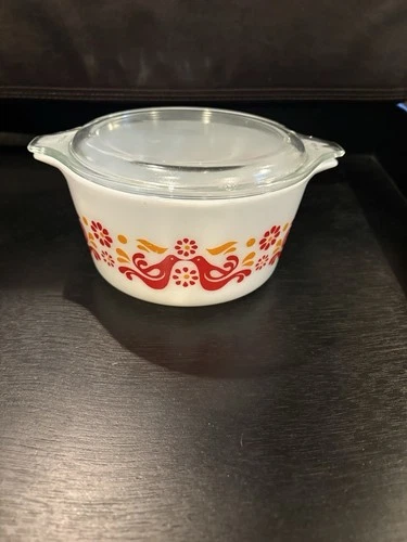 Vintage Pyrex 473 Friendship 1 Qt Casserole Dish w Lid Red Orange Floral