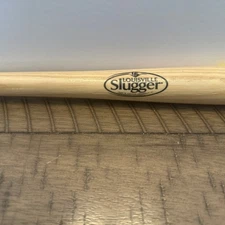 Louisville Slugger Museum and Factory 18” Mini Wooden Baseball Bat Souvenir