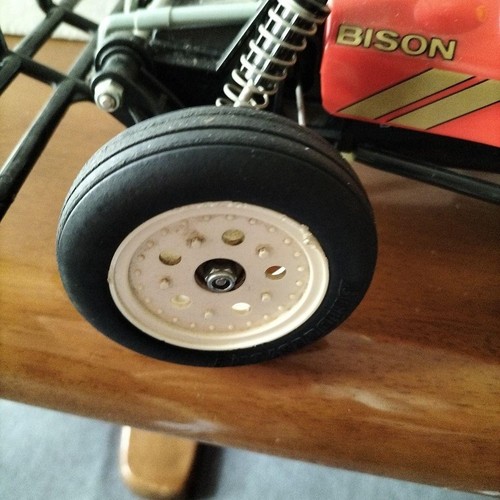 NIKKO Bison F-10 RC Frame Buggy Red with Remote Control and Box - Picture 8 of 10