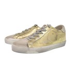 Foto 11 di 24
