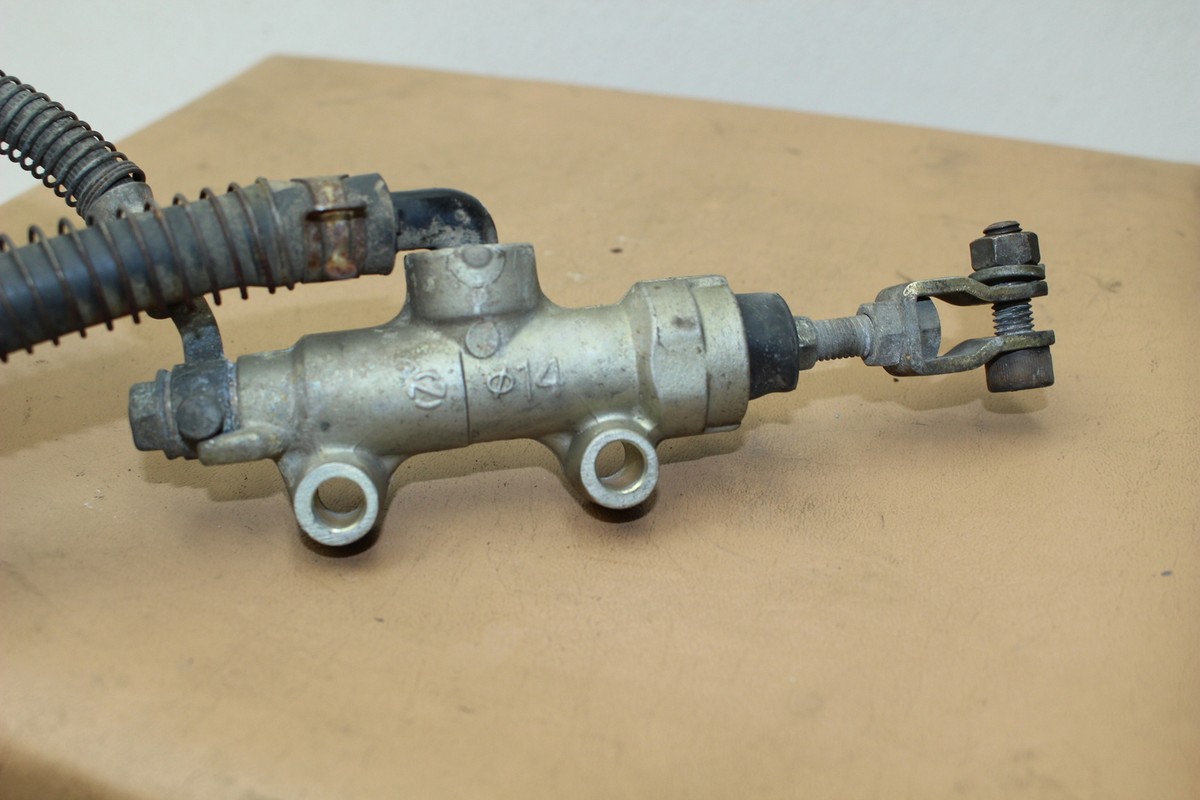1991 KAWASAKI ZX600 ZX6 NINJA (#302) REAR BRAKE MASTER