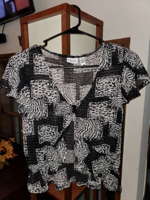 black and white dressy top