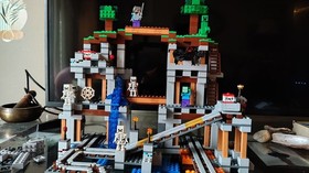 Minecraft Legos minecraft mine with tnt and figurines