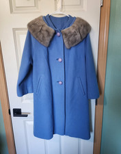 Vintage 1960s Union Made ILGWU Blue Mink Fur Collar Retro