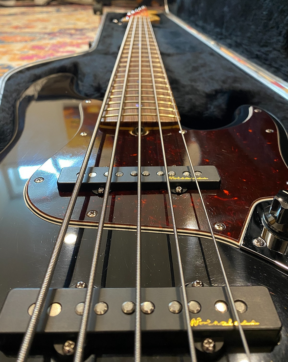 Fender American Deluxe Jazz Bass V (5-String) 2001 Black EXCELLENT
