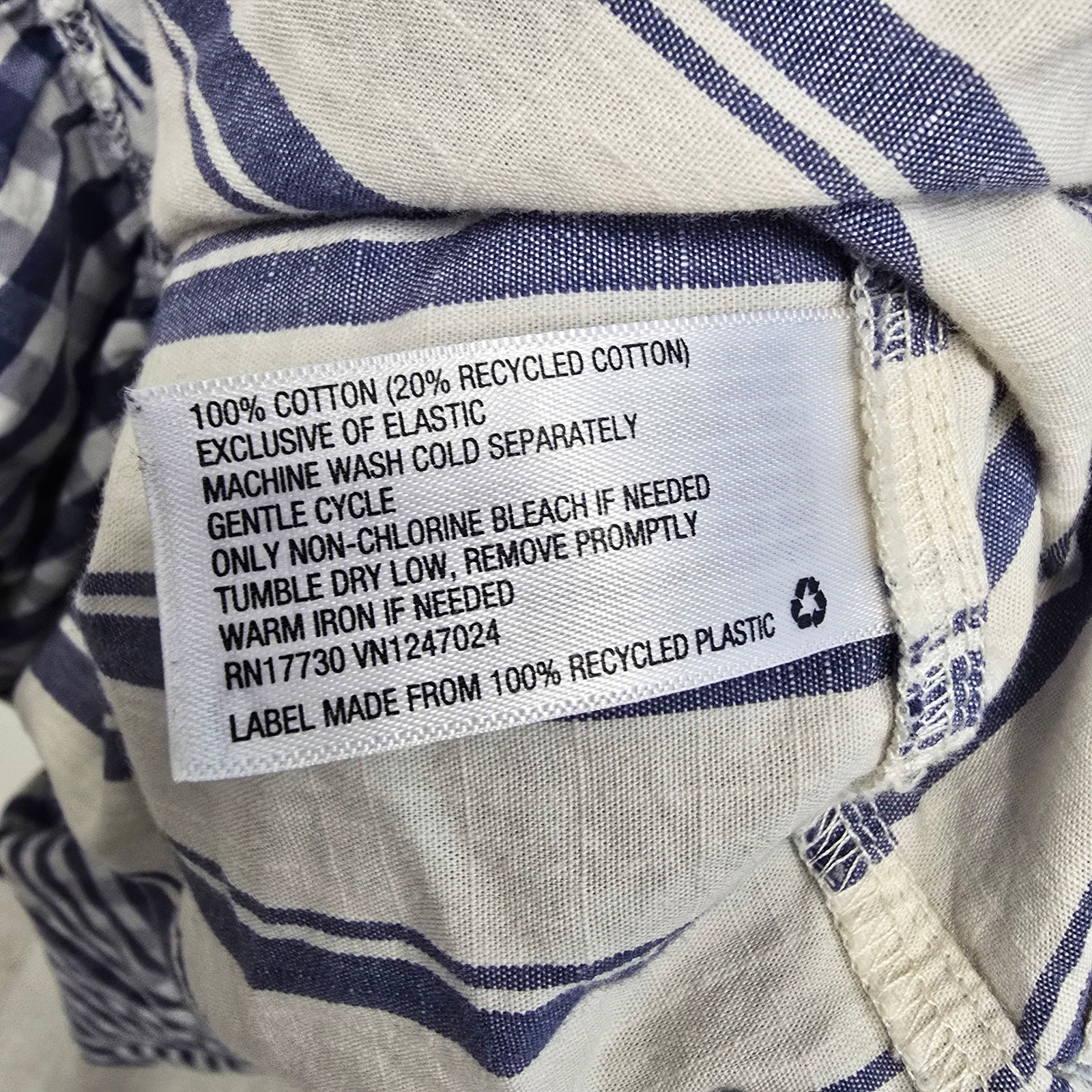 Universal Thread Womens Blue Patchwork Smocked Pl… - image 10