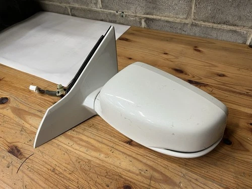 2013-2017 HONDA ACCORD 4D DRIVER SIDE MIRROR w/turn Signal / OEM