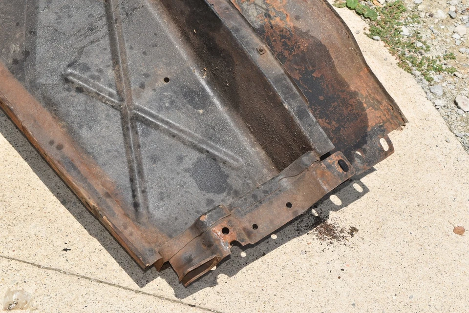 Dodge D24 Custom Deluxe 1948 guardabarros interior bien izquierdo conductor 46 47 48 1946 1947 LH Foto 4 de 4