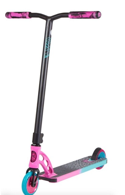 madd gear scooter pink