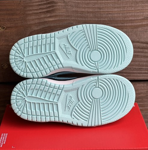 barber shop black dunks