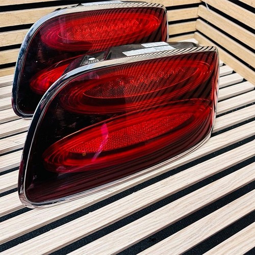 Pair Smoke Tail Lights Assembly For Bentley Continental GT 2012-2017 Rear Lamps - Picture 2 of 8