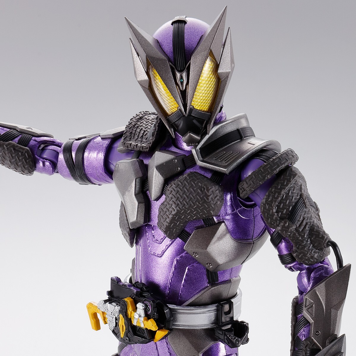 Bandai S.H.Figuarts Zarbon 16cm Action Figure - Multicolor