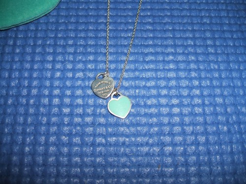 TIFFANY \u0026 CO MINI DOUBLE HEART PENDANT 