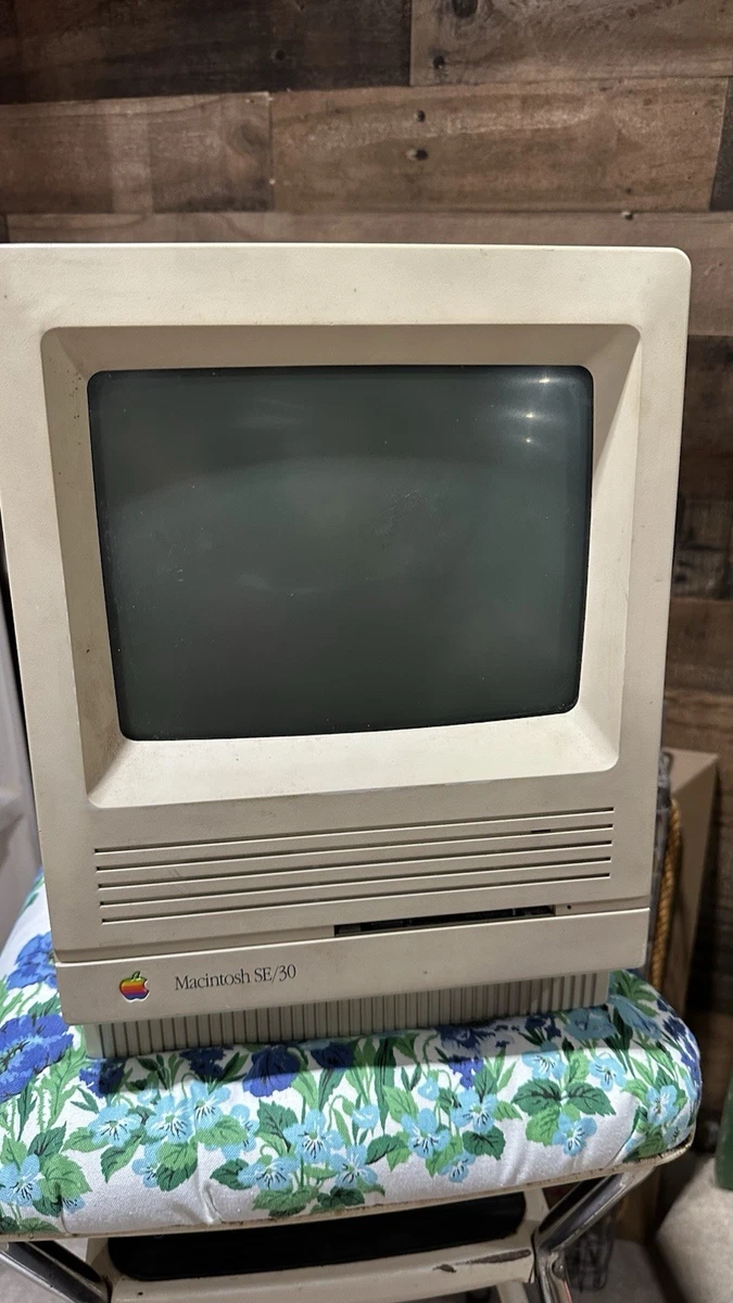 Macintosh SE CRTディスプレイ　ジャンク Macintosh SE CRTディスプレイ ジャンク Macintosh SE CRTディスプレイ