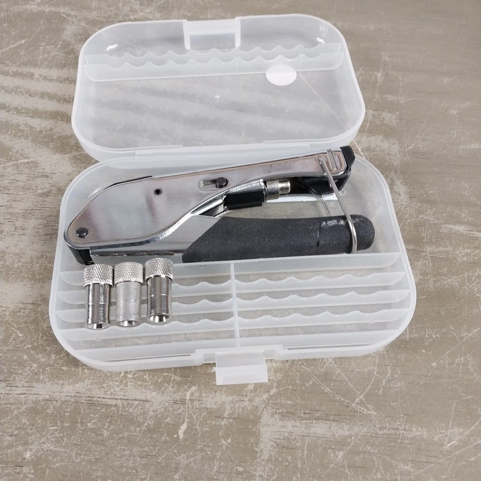 RG6 Quad Shield Coaxial Cable Compression Kit - Easy Strip And Connectors - Image 2 of 4