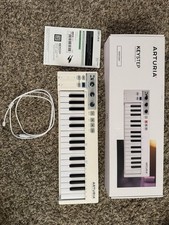 Arturia KeyStep 32-Key MIDI Keyboard Controll...