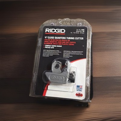 Rigid 3/4 '' Close Quarters Tubing Cutter