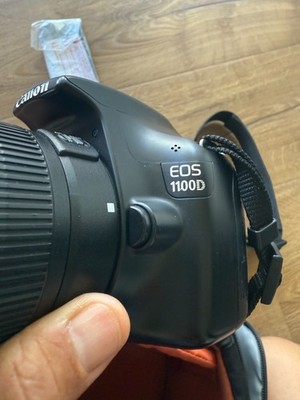 Canon EOS 1100D Camera w/ EF-S 18-55mm Lens, small screen scratch