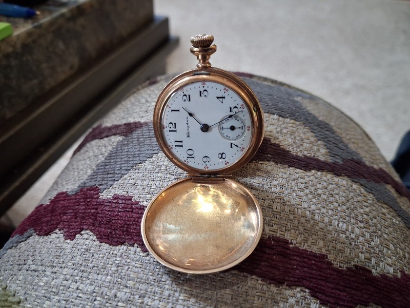 antique vintage working pocket watch, Hampden - serial number 592807
