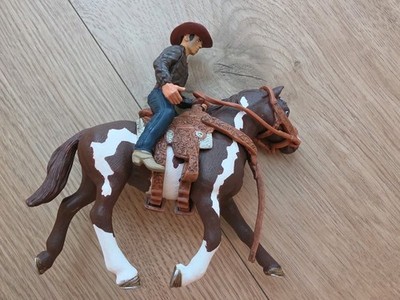 Schleich Western Cowboy On Brown & White Pinto Mare Horse w/Saddle & Reins 2013