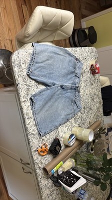 Vintage Bugle Boy Jeans 750 Light Wash Denim Shorts. Size 34 W